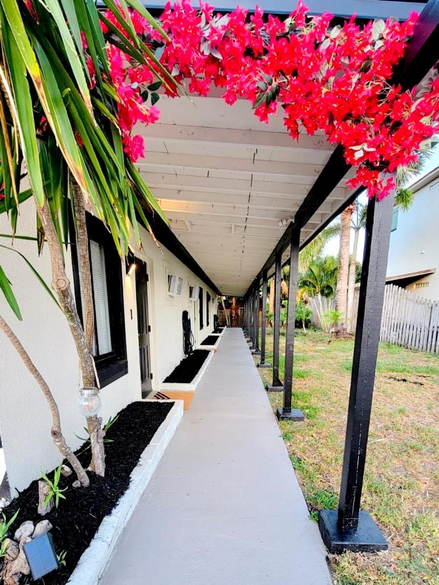 Beach Bungalow By The Sea 2 Cocoa Beach Exterior foto